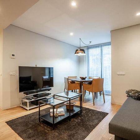 Primrose 1Br Delight W Parking By Lovelystay Porto Eksteriør bilde