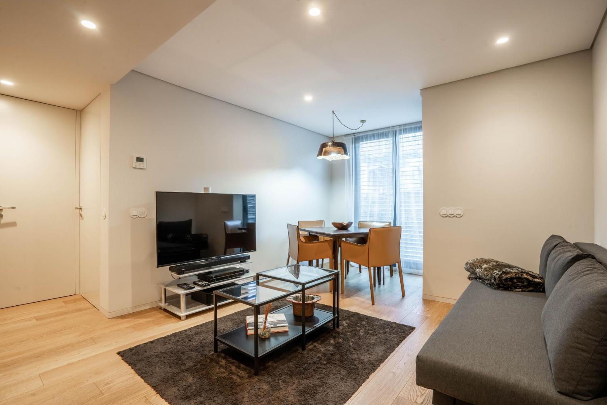 Primrose 1Br Delight W Parking By Lovelystay Porto Eksteriør bilde