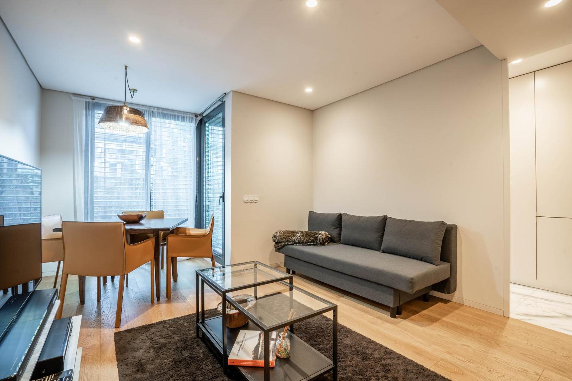 Primrose 1Br Delight W Parking By Lovelystay Porto Eksteriør bilde