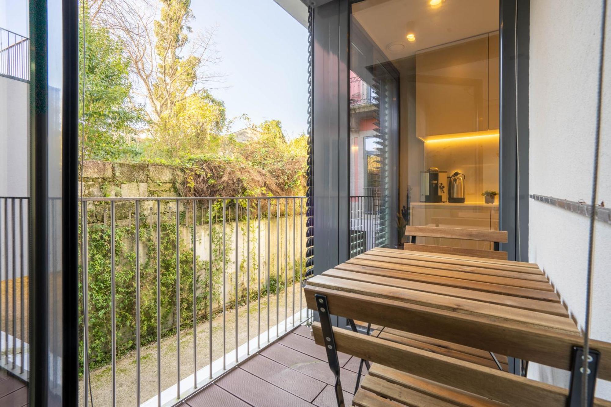 Primrose 1Br Delight W Parking By Lovelystay Porto Eksteriør bilde